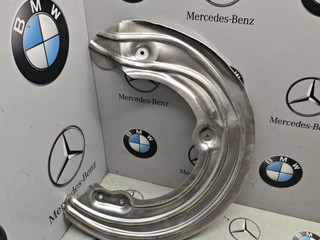 защитный кожух тормозного механизма BMW XM G09 2024, 4.4 л., бензин, 475, полный привод, 8831227