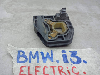 крепление кассеты радиаторов BMW i3 L01 2014, 8620732