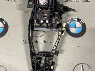 скелет ручки двери передней левой BMW X7 G07 [рестайлинг] 2023, 3.0 л., B58 B30 A, бензин, 475, 9881775