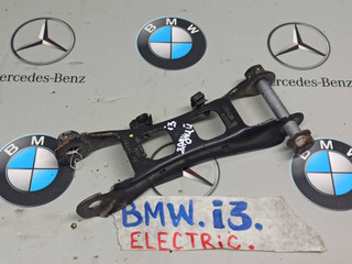 рычаг задний BMW i3 L01 2014, 6867881
