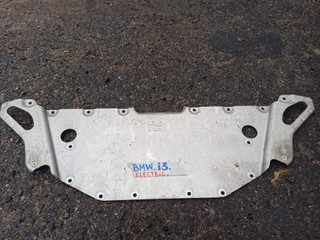 защита днища BMW i3 L01 2014, 6858282