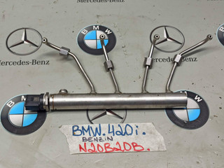 топливная рампа BMW 4 серия F32/F33/F36 2014, 2.0 л., бензин, 7585411