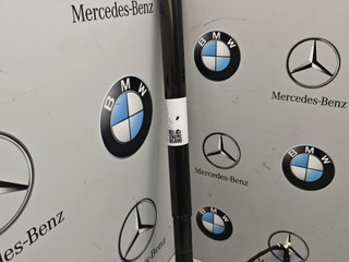 амортизатор крышки багажника (3-5 двери) BMW X4 M F98 [рестайлинг] 2023, 475, 9482790