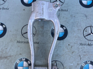 крепление амортизатора BMW 8 серия G14/G15 [рестайлинг] 2022, 3.0 л., B58B30C, бензин, АКПП, c36, купе, полный привод, 6861199