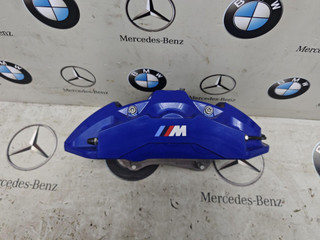 суппорт передний левый BMW XM G09 2023, 4.4 л., бензин, c5y, полный привод, 6878407