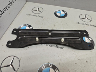 кронштейн (крепление) BMW XM G09 2023, 4.4 л., бензин, c5y, полный привод, 7453199