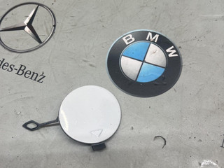 заглушка переднего бампера под крюк BMW 2 серия Active Tourer F45 2014, 1.5 л., B38 A15 A, бензин, 7301546