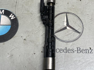 форсунка BMW 5 серия F07/F10/F11 F10 2012, 2.0 л., N20 B20 B, бензин, 7639994