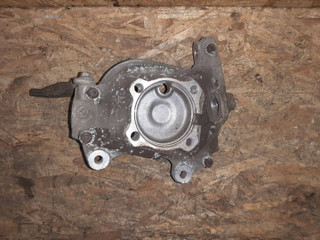 кулак поворотный правый BMW 5 серия E60/E61 (2002 - 2007), 6760954