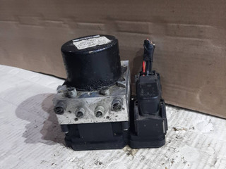блок ABS Ford Focus 3 поколение (2011 - 2015)