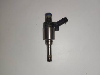 форсунка Audi A4 B8/8K 2009, 1.8 л., бензин, 06H906036H