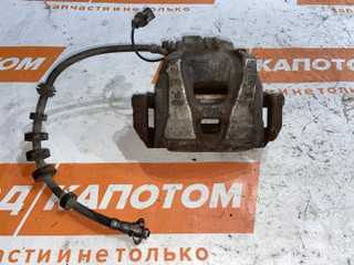 СУППОРТ перед. прав. Audi A4 B8/8K 2009, 1.8 л., CDHB, бензин, вариатор, универсал, передний привод, 8K0615124C