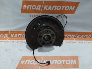 кулак задний левый Mercedes-Benz C-Класс W204 2012, 1.8 л., M 271.820, бензин, АКПП, 775, седан, передний привод, A2043503108, A2043500341, A2303570308