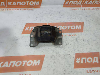 подушка крепления КПП Ford Focus 3 поколение 2011, 2.0 л., MGDA, бензин, АКПП, midnight sky bmzewwa, хетчбэк 5 дв., передний привод, V617M121
