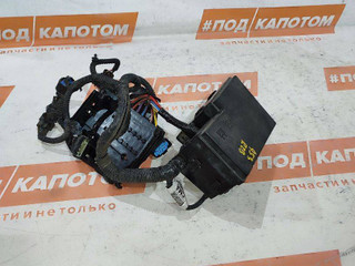 блок предохранителей Ford Focus 3 поколение 2011, 2.0 л., MGDA, бензин, АКПП, midnight sky bmzewwa, хетчбэк 5 дв., передний привод, AV6T-14A067-AB, 1793284