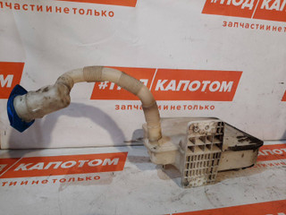 бачок омывателя Volkswagen Golf 6 поколение 2011, 1.4 л., CAXA, бензин, АКПП, c1 / p5w, универсал, передний привод, 1K6955651, 1K0955453R