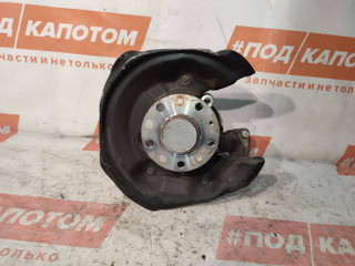 кулак задний правый Volkswagen Passat B7 2011, 1.4 л., CAXA, бензин, АКПП, b4 / b9a, универсал, передний привод