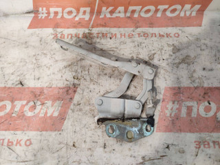 петля капота левая Volkswagen Passat B7 2011, 1.4 л., CAXA, бензин, АКПП, b4 / b9a, универсал, передний привод