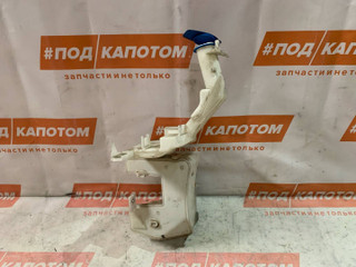 бачок омывателя Volkswagen Passat B7 2011, 1.4 л., CAXA, бензин, АКПП, b4 / b9a, универсал, передний привод