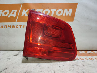 фонарь крышки багажника левый Volkswagen Tiguan 1 поколение [рестайлинг] 2012, 1.4 л., CTHA, бензин, АКПП, 0n / a1x, передний привод, 5N0945093