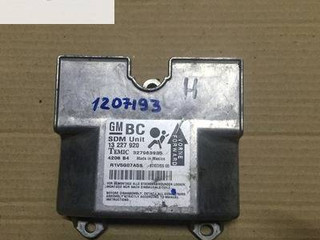 блок AirBag Opel Astra H 2006, 1.7 л., CDTi, дизель, МКПП, универсал, 13227920