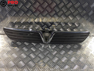 решетка радиатора Opel Astra G 1999, 1.6 л., бензин, МКПП, хетчбэк 5 дв.