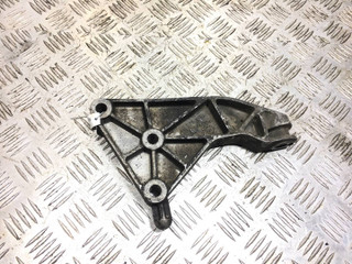 кронштейн КПП Opel Astra G (1998 - 2009), 1.6 л., Z 16 XE, бензин, МКПП, седан, 90575233