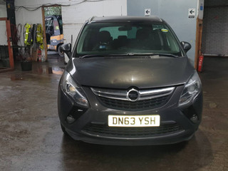 Opel Zafira 3  (C) 2013