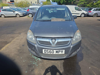 Opel Zafira Family рест. 2010
