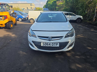 Opel Astra J рест. 2014