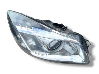 фара правая Opel Insignia 1 поколение (A) 2009, 2.0 л., A 20 DTH, дизель, 6МКПП, седан, передний привод, правый руль, 22934556