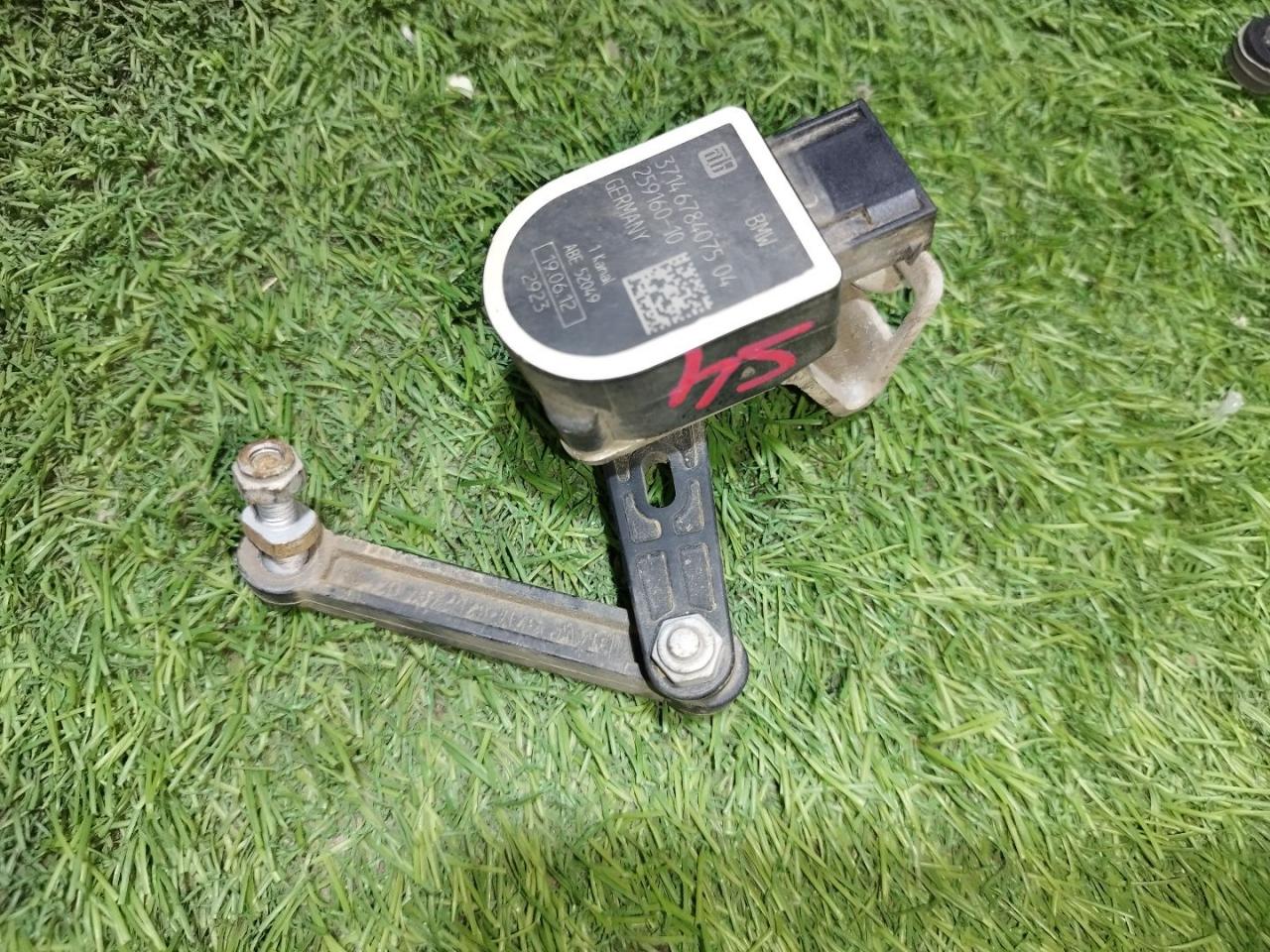 датчик дорожного просвета BMW 5 серия F07/F10/F11 F10 2012, 2.0 л., N20 B20 A, бензин, АКПП, седан, правый руль, 37146784075 - фото №1