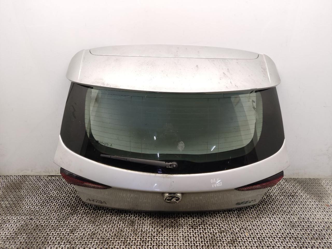 крышка багажника (дверь 3-5) Opel Astra K 2016, 1.0 л., i, B 10 XFL, бензин, 5МКПП, argonsilber / gan, хетчбэк 5 дв., передний привод, правый руль, 39037559, 39047564 - фото №1