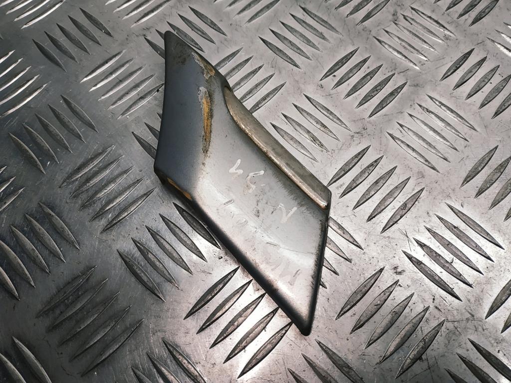 молдинг крыла заднего правого Mercedes-Benz C-Класс W202/S202 W202 1996, 1.8 л., i, M 111.920, бензин, АКПП, серебро, седан, задний привод, правый руль, 2026903462 - фото №1