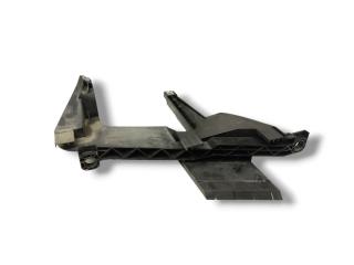крепление фары правой BMW X3 E83 2006, 3.0 л., D, M57N2 306 D3, дизель, АКПП, silbergrau, внедорожник 5 дв., полный привод, правый руль, 1301073025