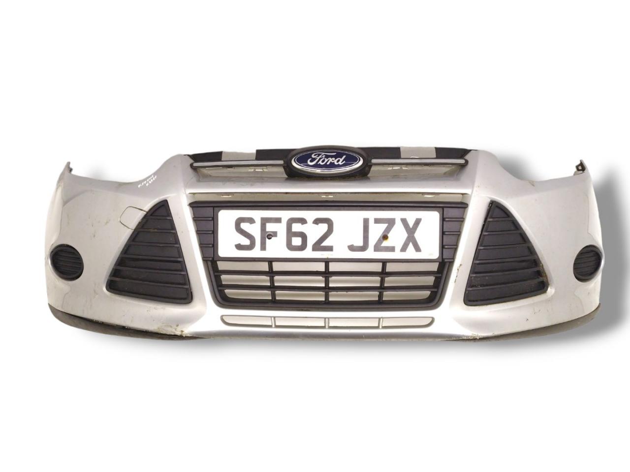 бампер передний Ford Focus 3 поколение 2012, 1.6 л., TDCi, T3DB, дизель, 6МКПП, moondust silver / 0b, универсал, передний привод, правый руль, BM5117757A - фото №1