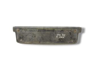 накладка под номер BMW 3 серия E46 2001, 1.9 л., i, M43 B19 (194E1), бензин, 5МКПП, titansilber / 354, универсал, задний привод, правый руль, 51118195288, 8195288