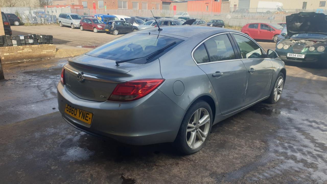 Opel Insignia (A) 2011