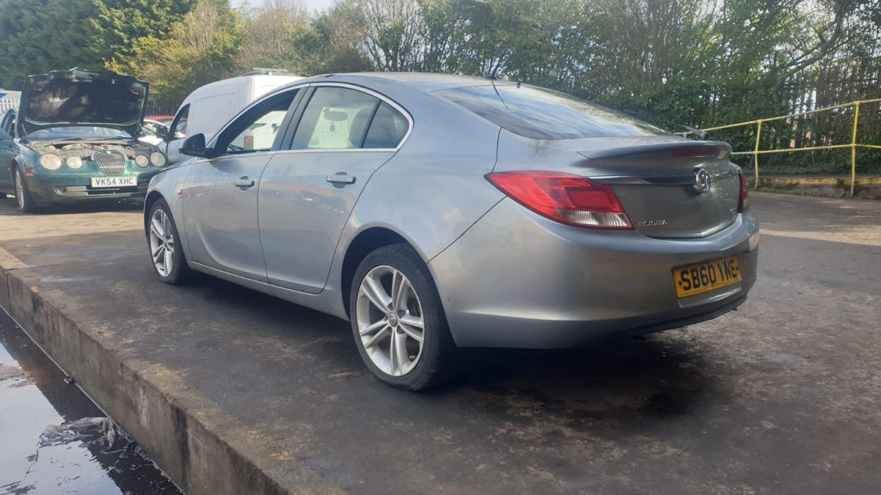 Opel Insignia (A) 2011