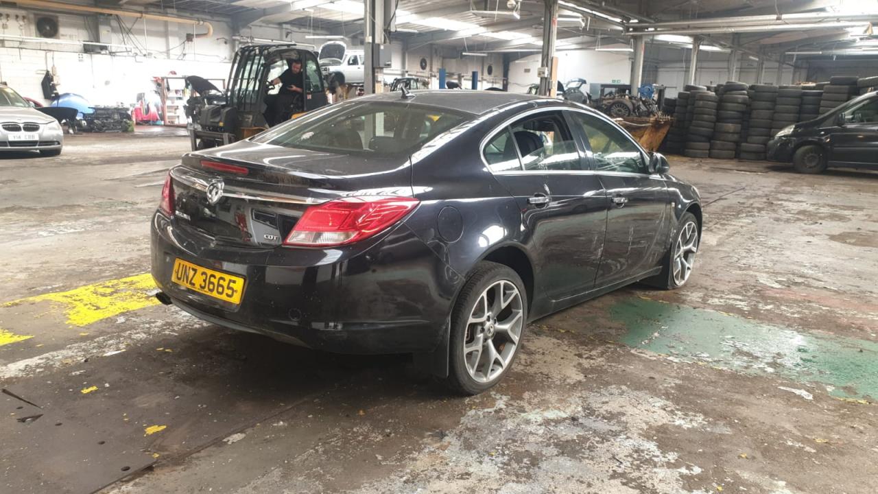 Opel Insignia (A) 2009