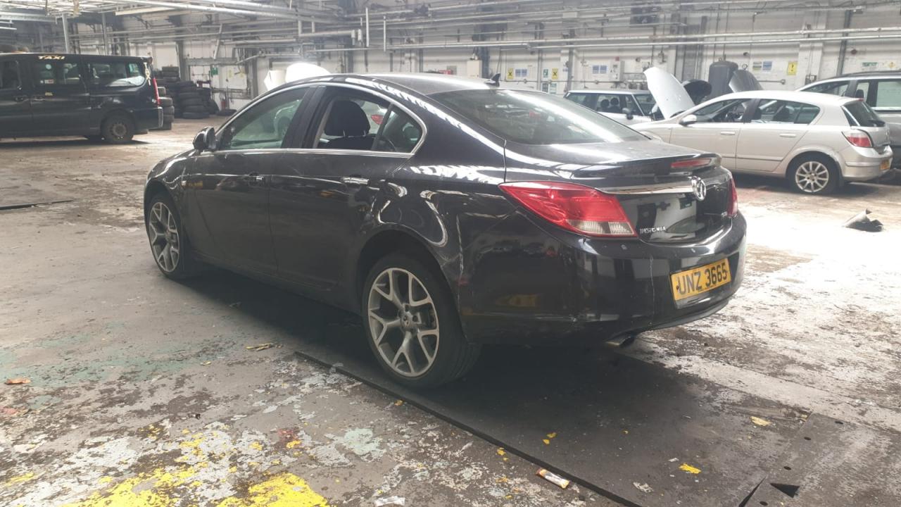Opel Insignia (A) 2009