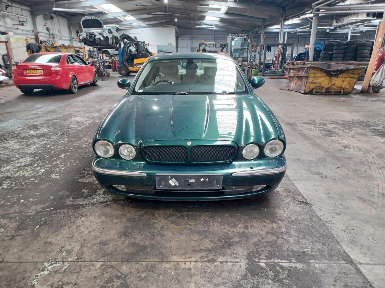 Jaguar XJ 3 X350 2004