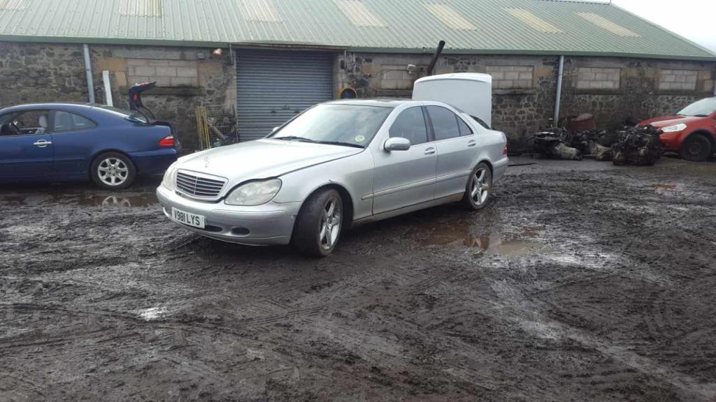 Mercedes-Benz S-Класс W220 1999