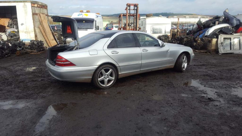 Mercedes-Benz S-Класс W220 1999