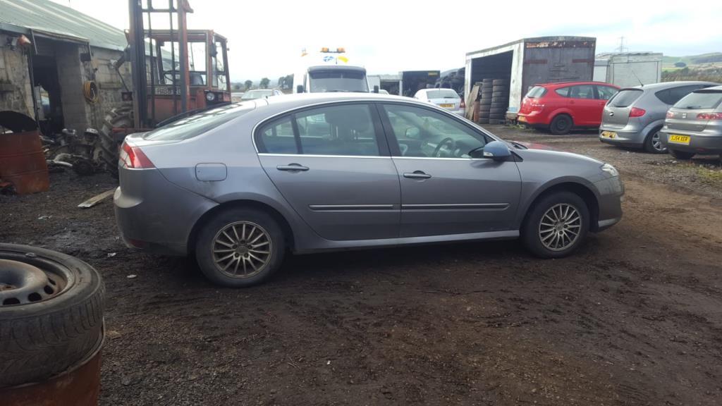 Renault Laguna 3  рест. 2011