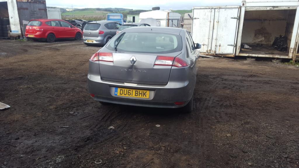 Renault Laguna 3  рест. 2011