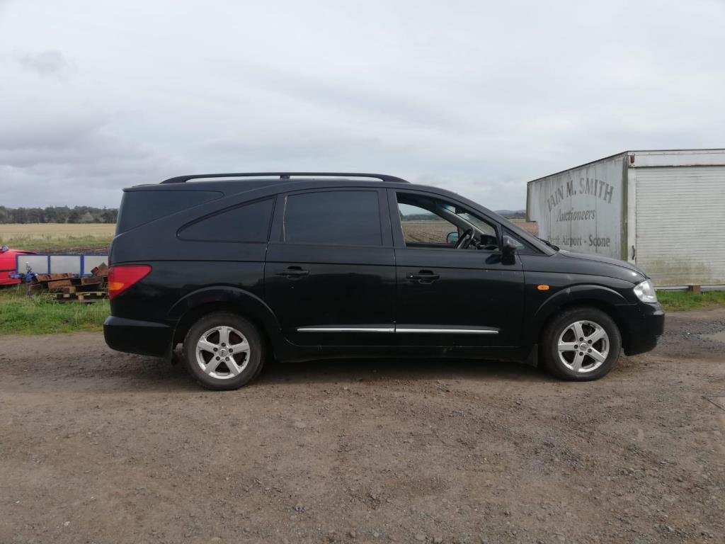 SsangYong Rodius рест. 2009