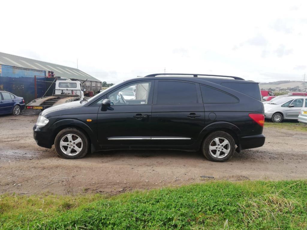SsangYong Rodius рест. 2009