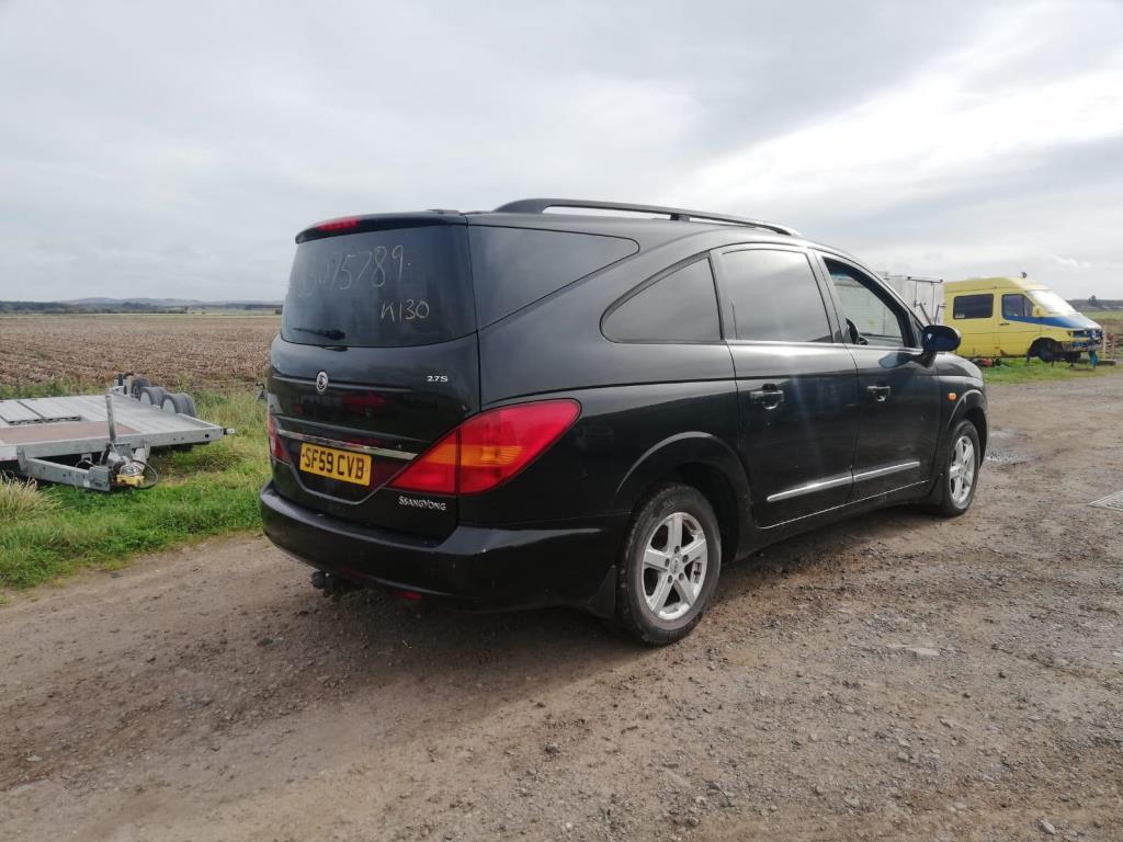 SsangYong Rodius рест. 2009