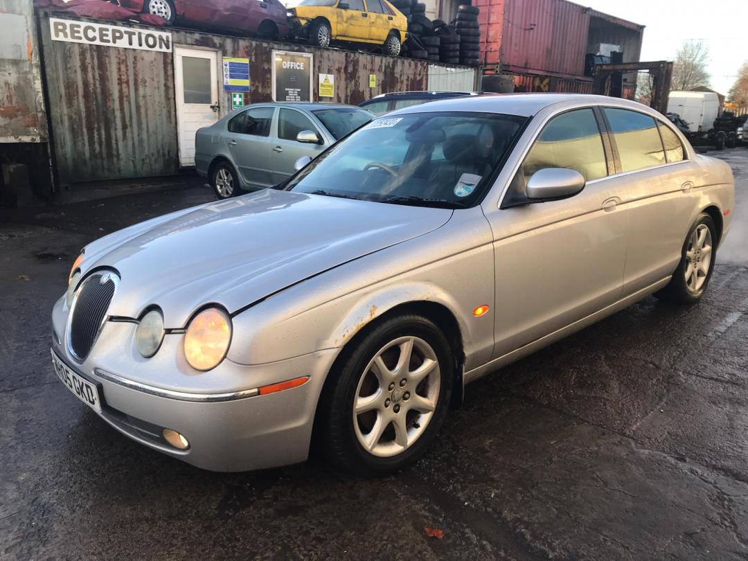 Jaguar S-Type рест. X200 2005